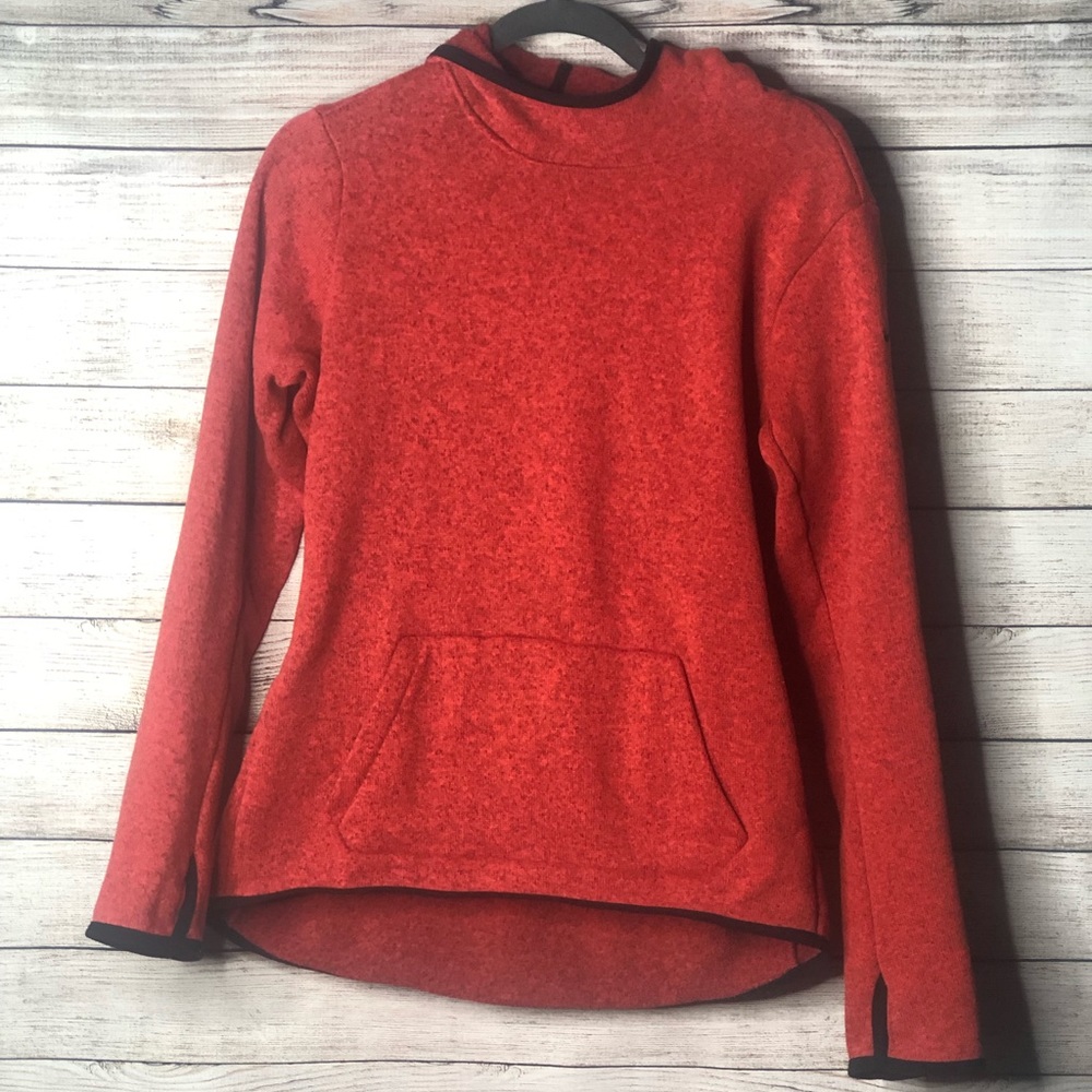 NWOT Nike therma fit hoodie